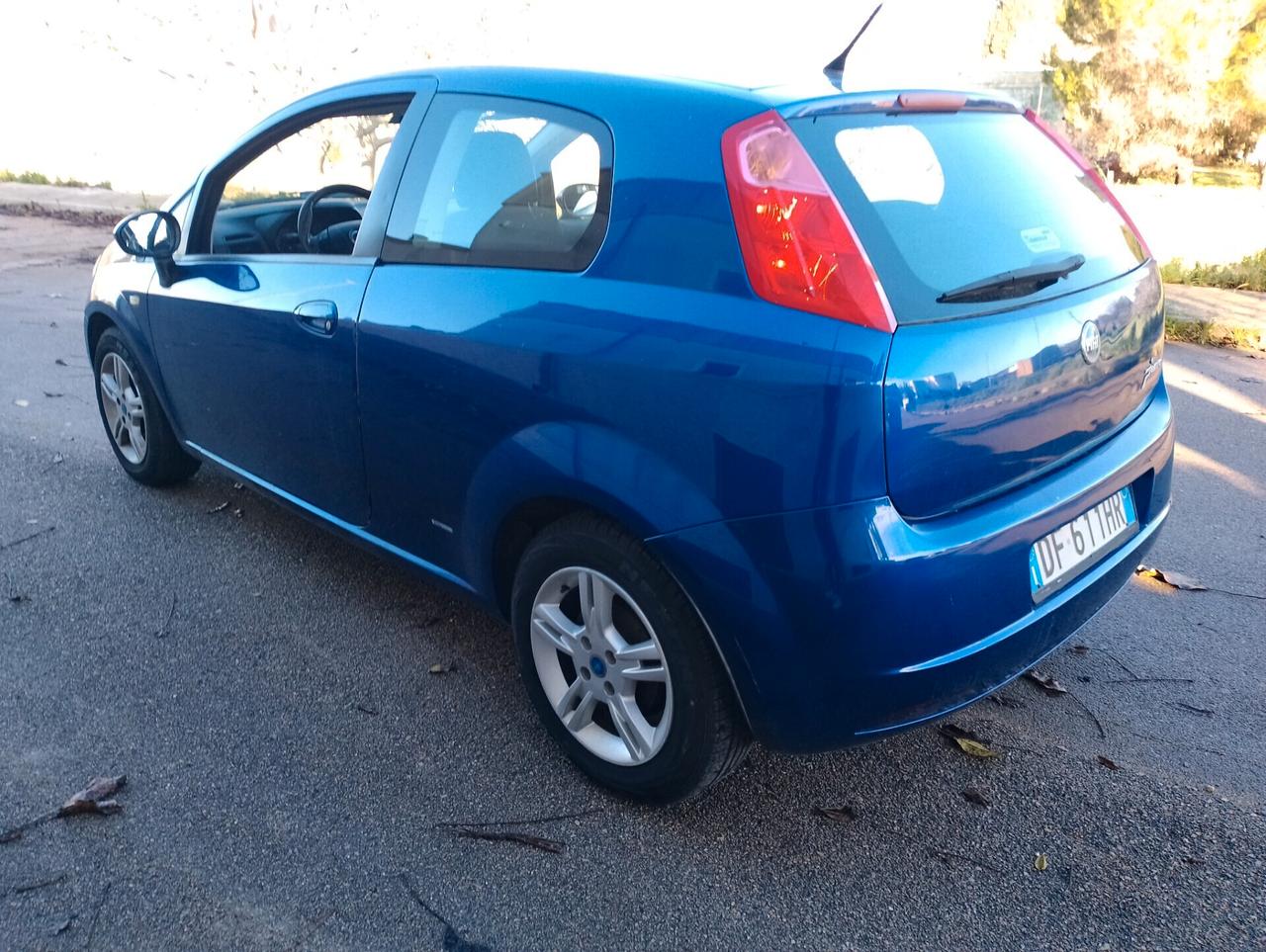 Fiat Grande Punto Grande Punto 1.3 MJT 90 CV 3p. Dynamic