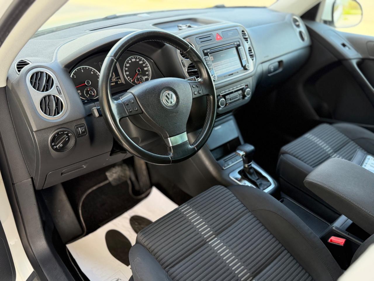 Volkswagen Tiguan 2.0 TDI DPF 4MOTION DSG Sport & Style