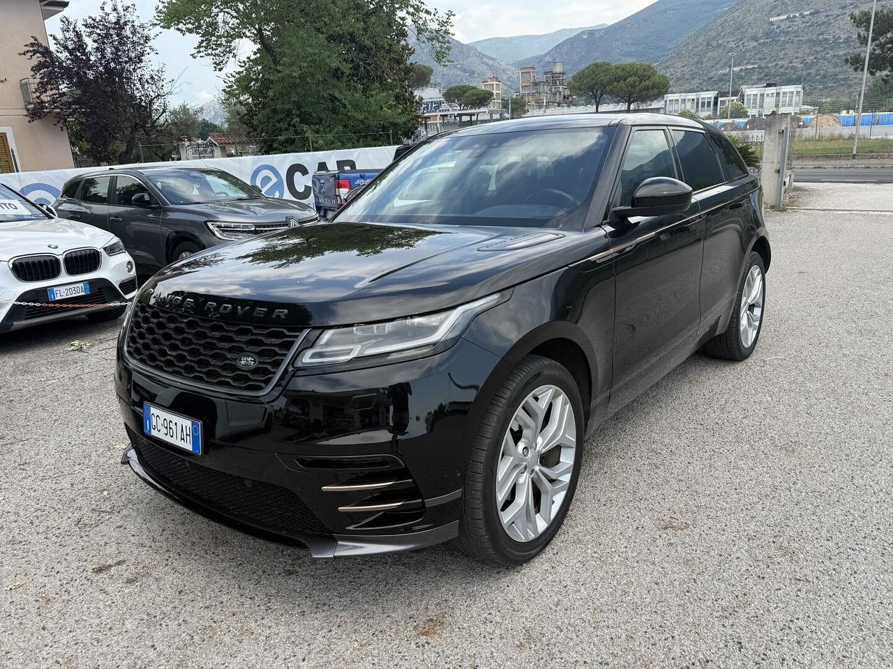LAND ROVER RANGE ROVER VELAR R-DYNAMIC 2.0 D -I4