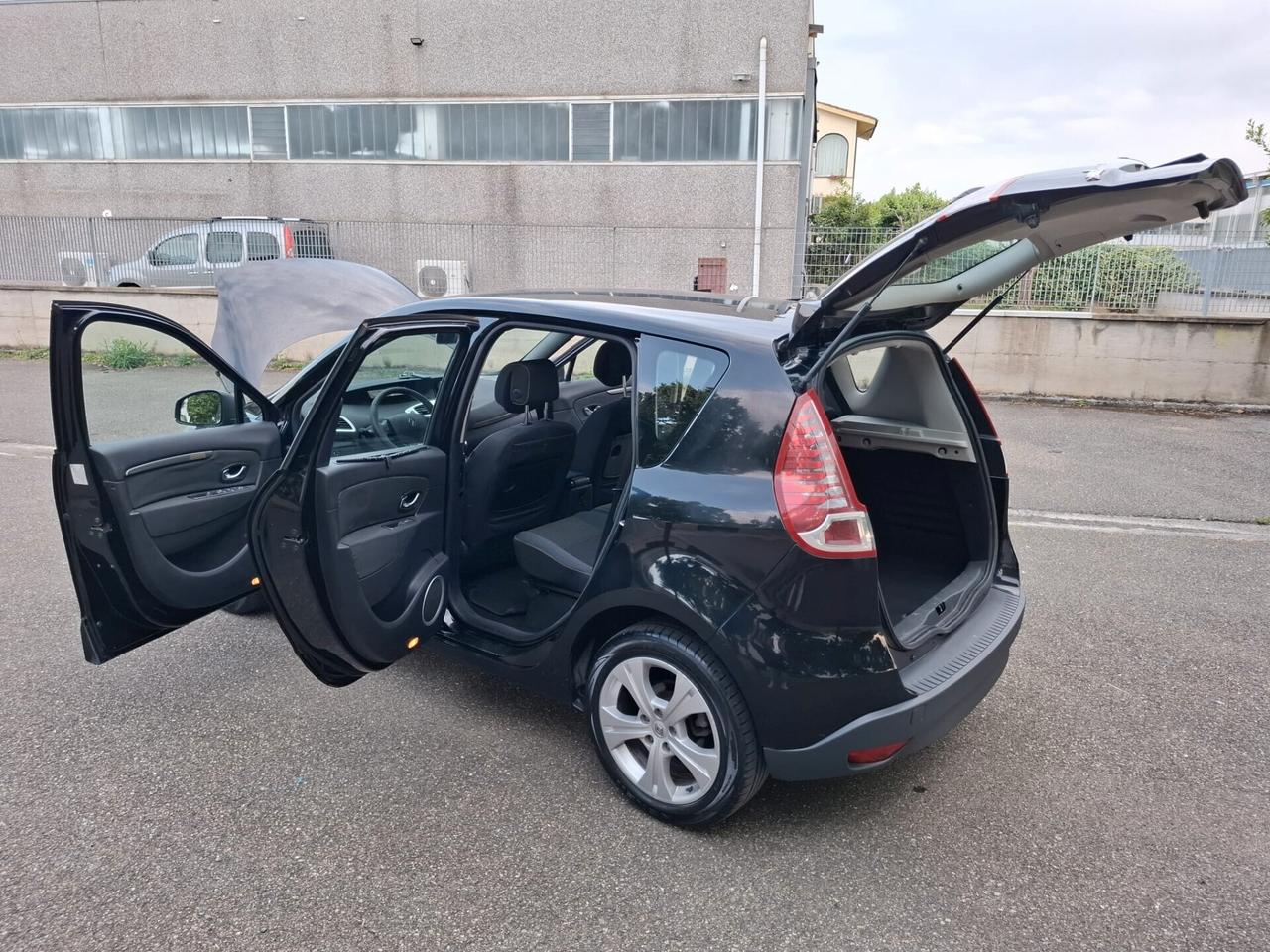 Renault Scenic X-Mod 1.4 SOLAMENTE 112.000 KM