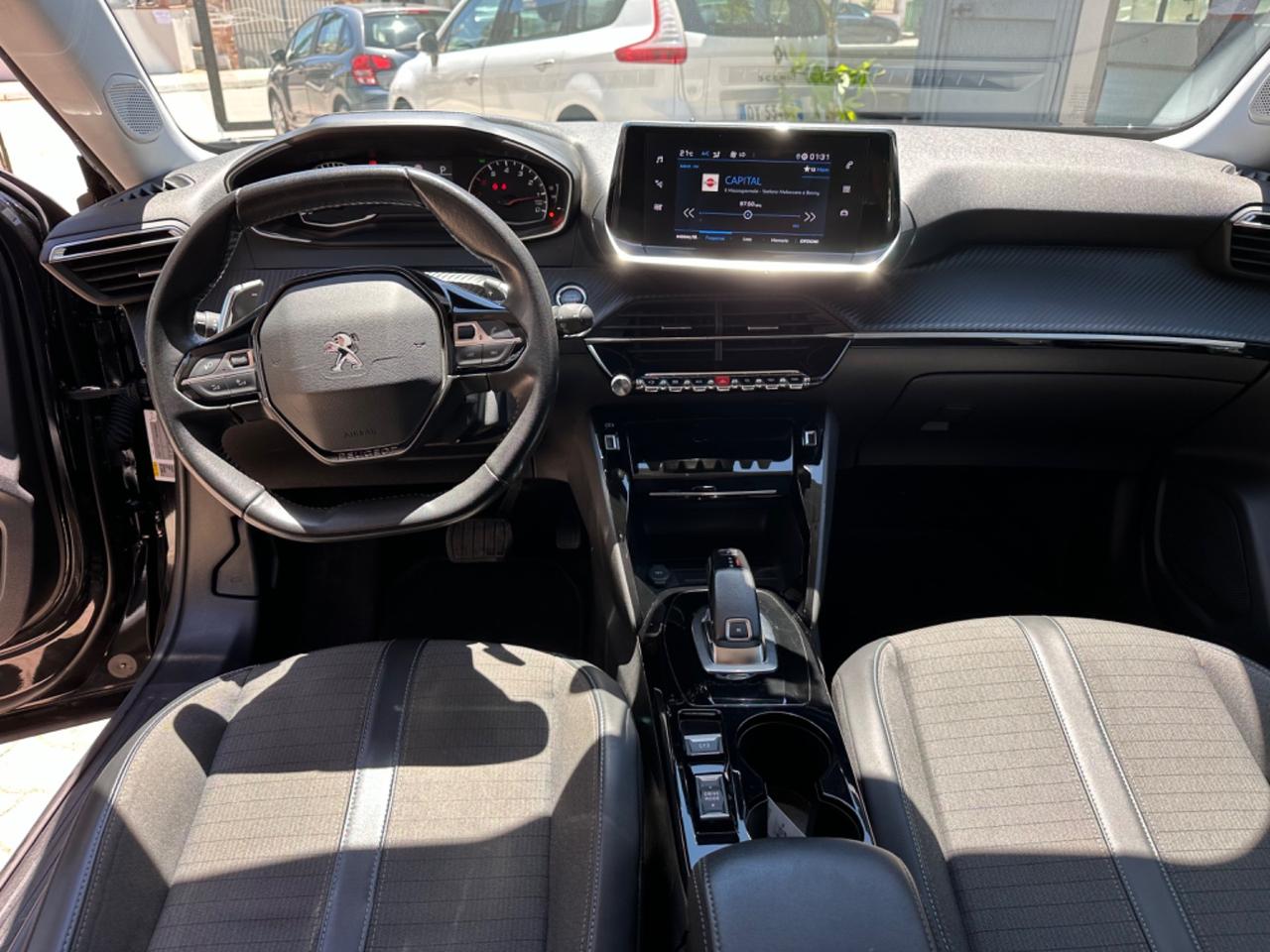 Peugeot 2008 BlueHDi 130 S&S EAT8 Allure 2021