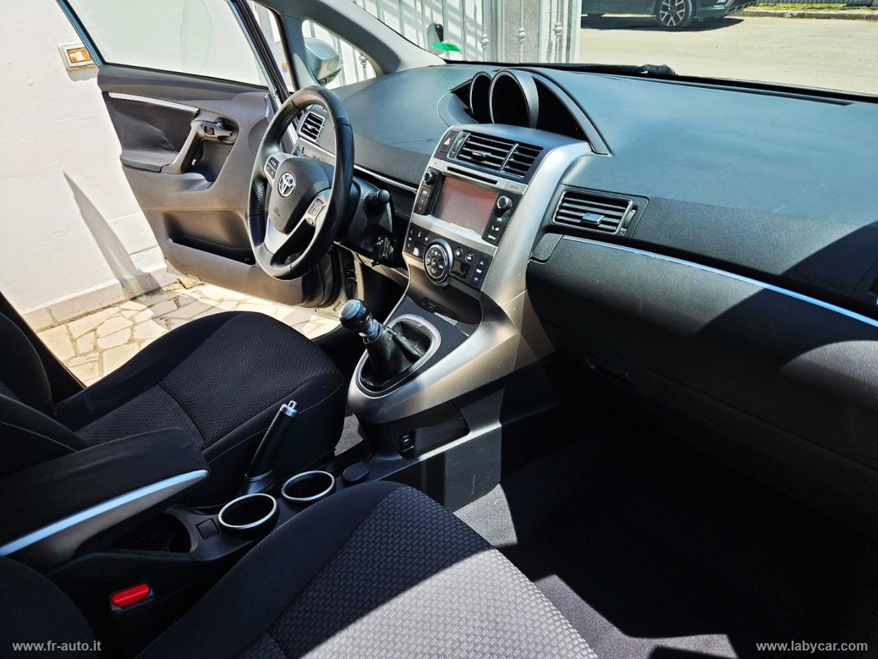 TOYOTA Verso 2.0 D Active 7 posti