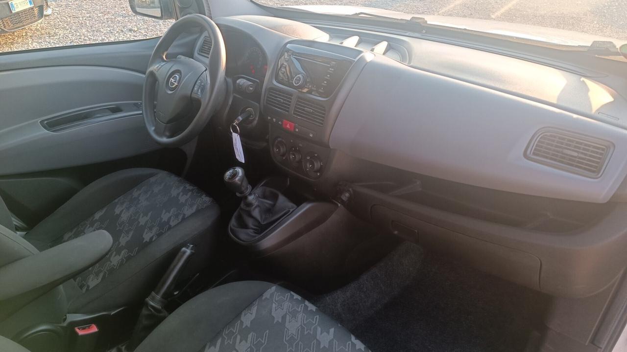 OPEL COMBO 1.6 DIESEL 120CV DEL 2016