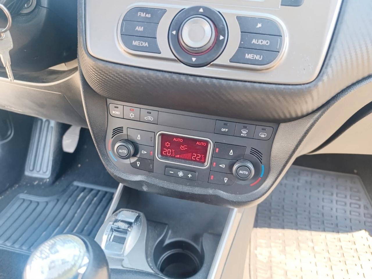 Alfa Romeo MiTo 1.4 benzina ok neopatentati