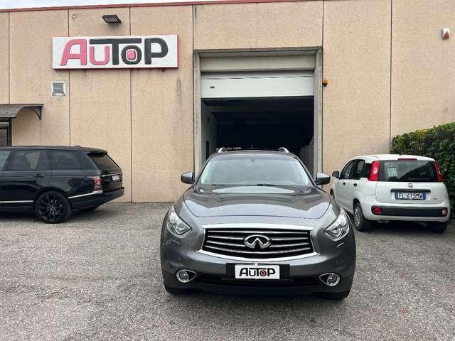 Infiniti QX70 3.0 diesel V6 AT GT Premium