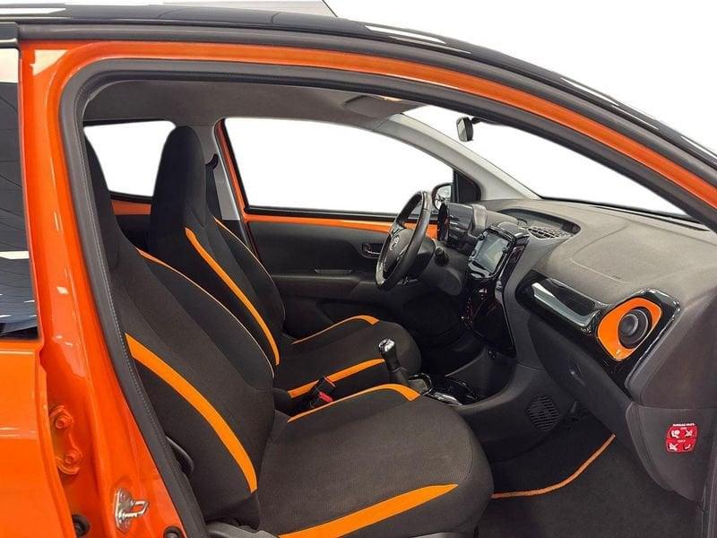 Toyota Aygo 1.0 VVT-i x-wave orange
