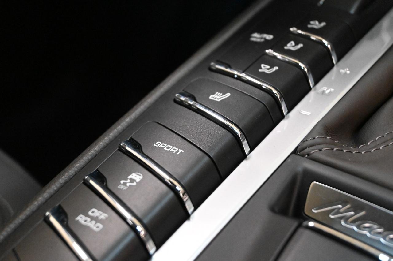 PORSCHE Macan 1ªs. '13-'25 Macan 2.0