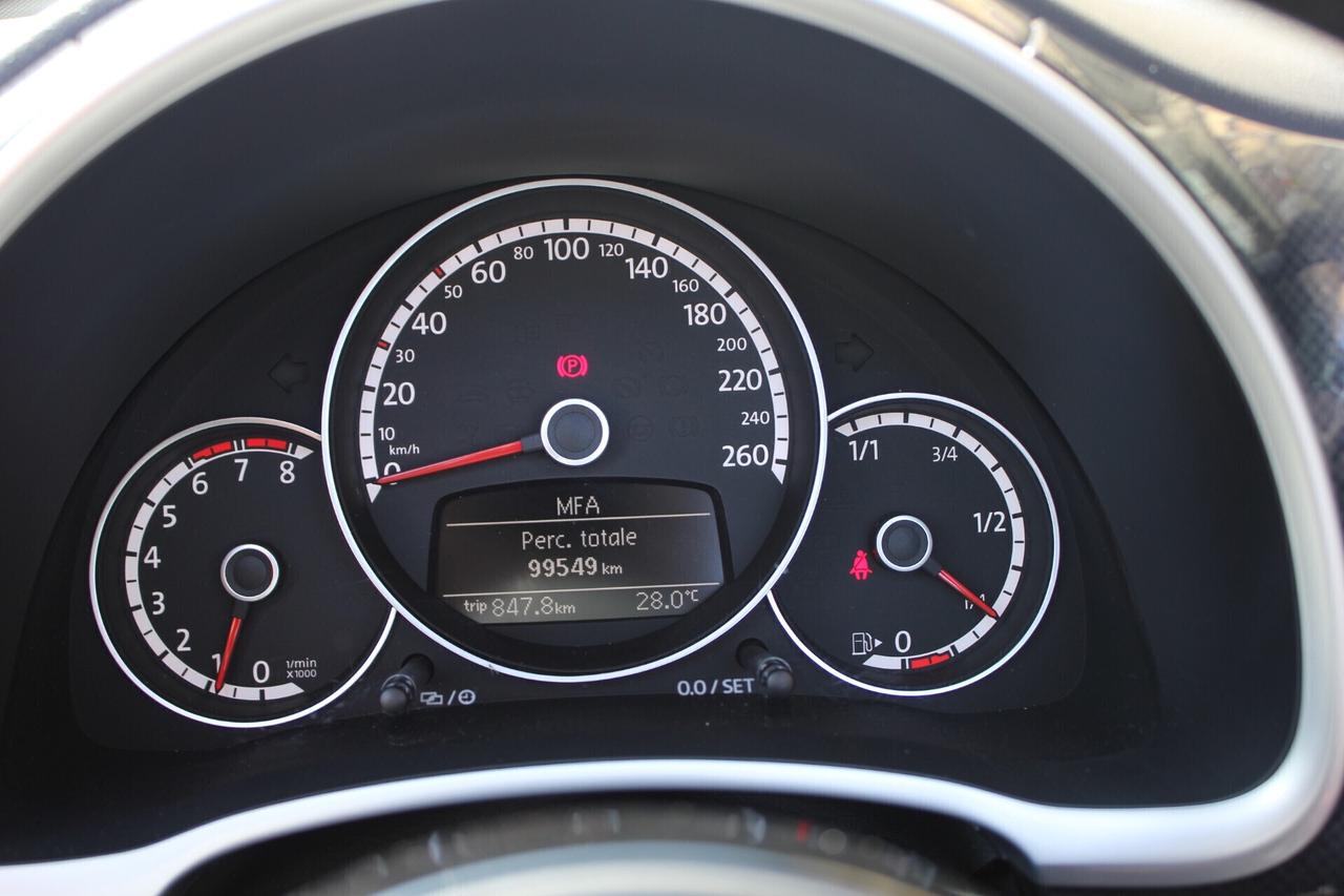 Volkswagen Maggiolino Cabrio R-CUP 1.4 TFSI 160CV NAVY UNICO PROPRIETARIO!!