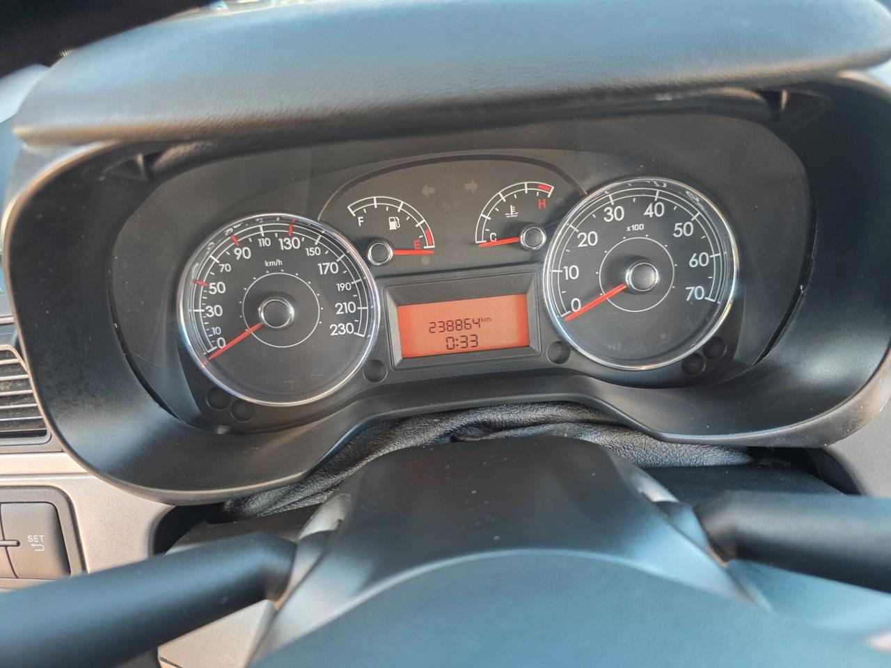 Fiat Punto 1.3 MJT II 75 CV 3 porte Lounge con 238.000km