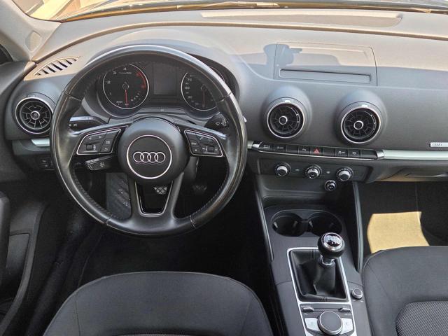 AUDI A3 SPB 1.6 TDI 116 CV Sport