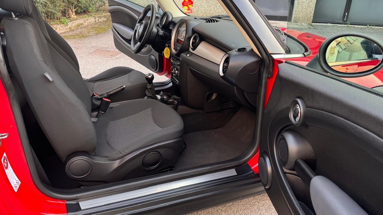 Mini Cooper Coupe 1.6 oane Adatta a Neo patentati