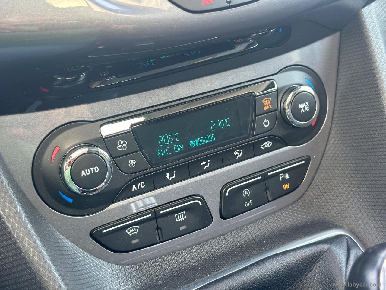FORD Tourneo Connect 1.5 TDCi 120 CV Tit.