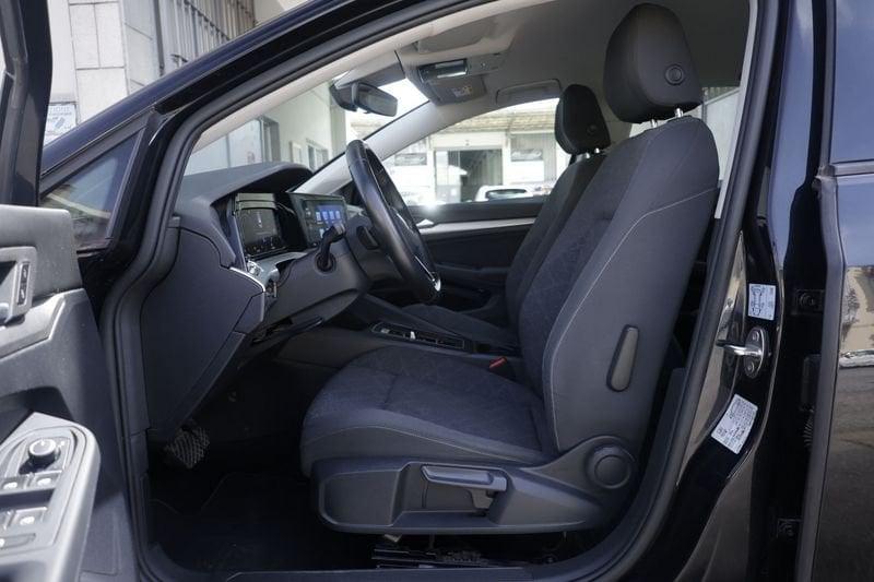Volkswagen Golf Volkswagen Golf 2.0 TDI 150 CV DSG SCR Variant R-Line PROMOZIONE Unicoproprietario