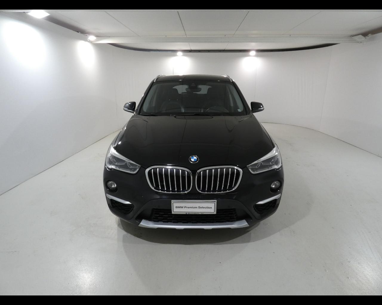 BMW X1 (F48) - X1 sDrive18d xLine