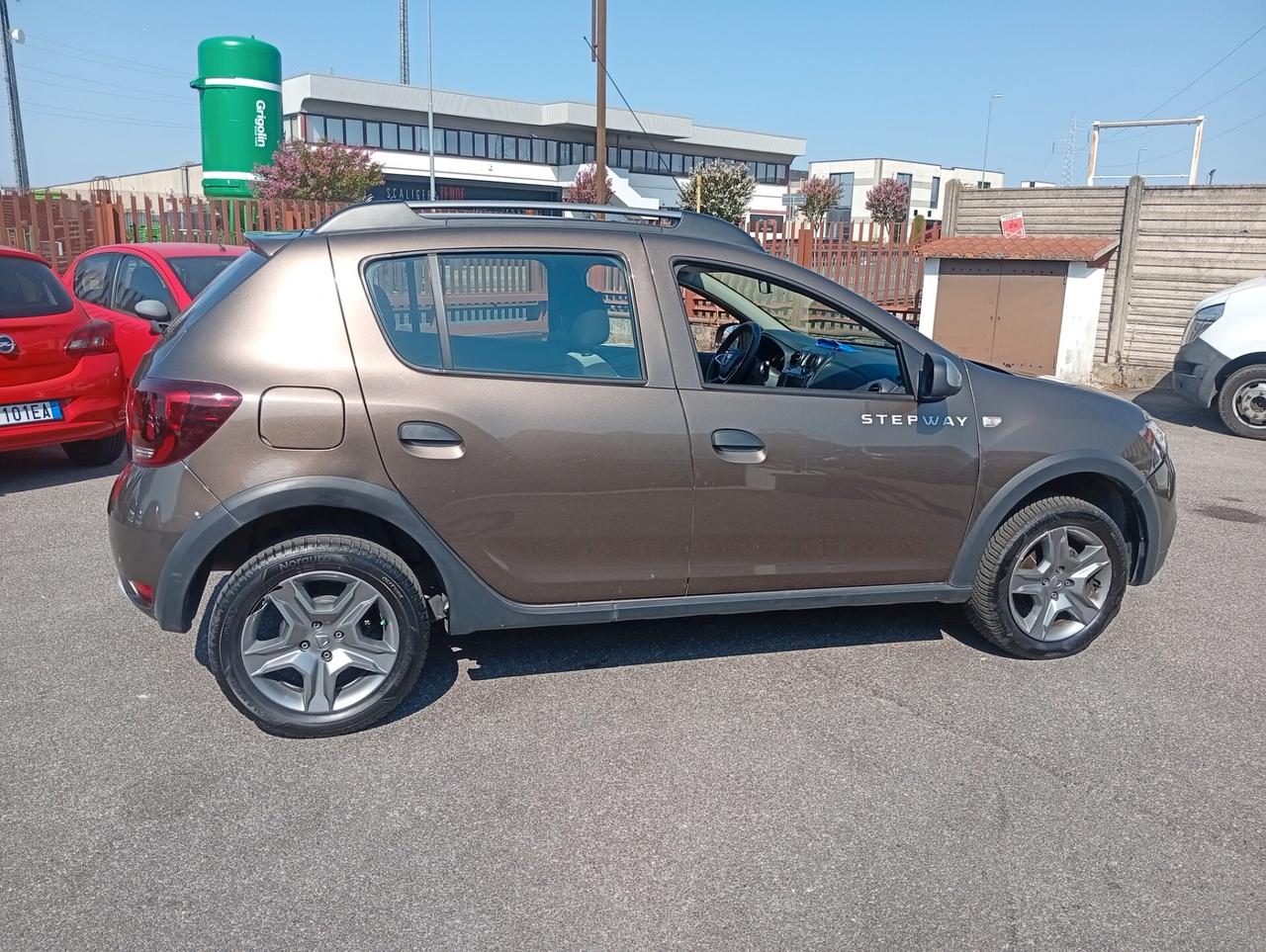 Dacia Sandero Stepway 0.9 TCe 12V TurboGPL 90CV S&S SS NEOPATENTATI OK