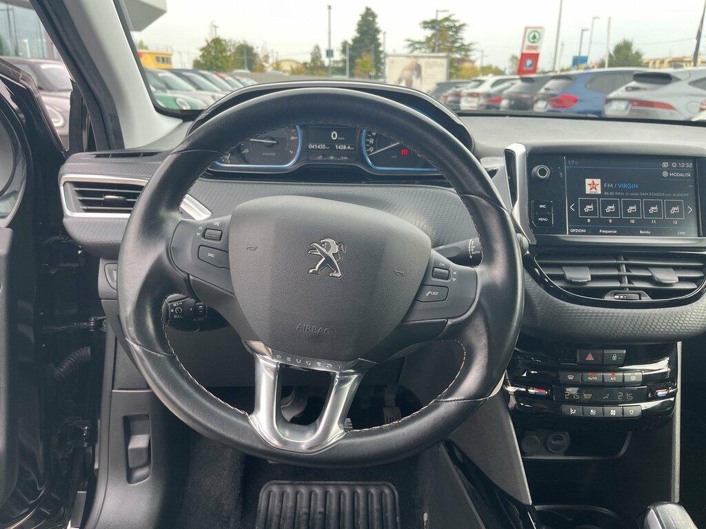 Peugeot 2008 1.2 PureTech Allure