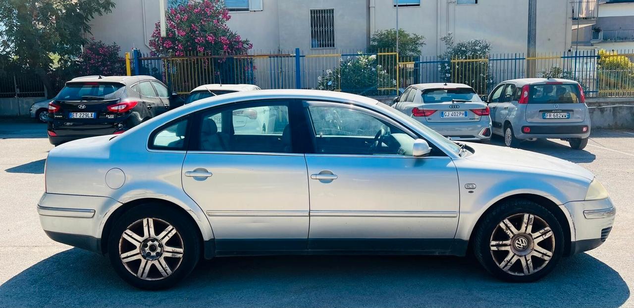 Volkswagen Passat 1.9 TDI/130 CV cat Highline