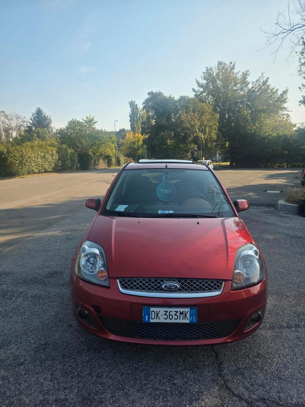 Ford Fiesta 1.2 16V 3p. Ghia