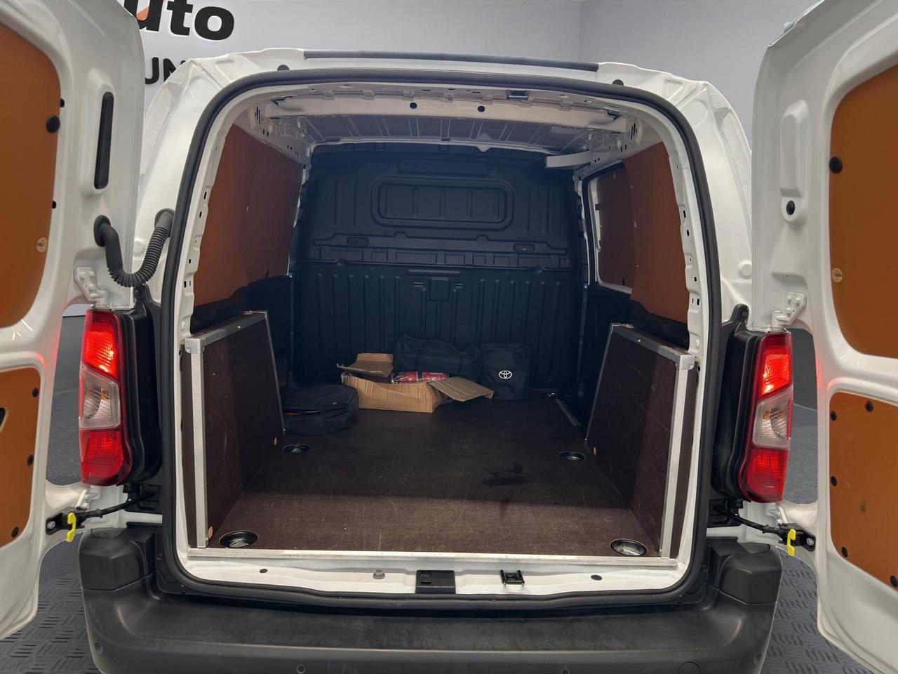 Toyota Proace City electric L1 50kWh S Active