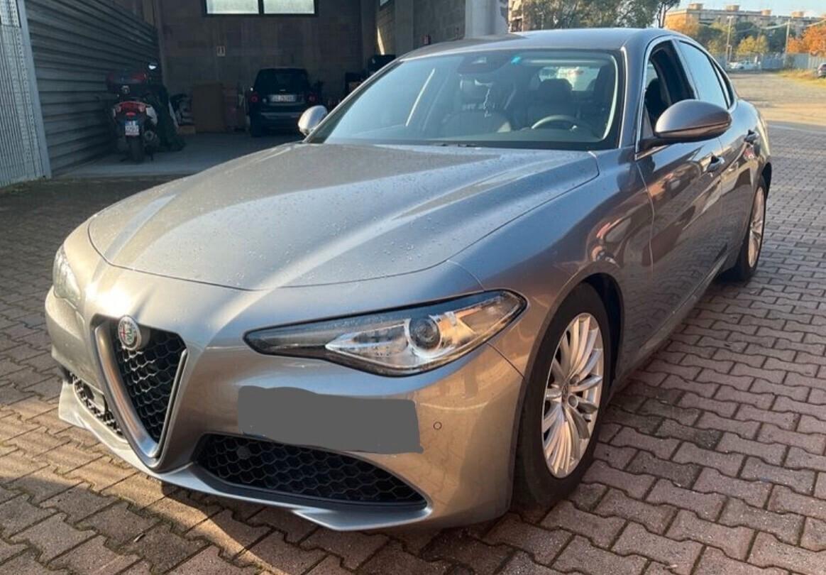 Alfa Romeo Giulia 2.2 Turbodiesel 150 CV Super