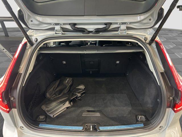 VOLVO V60 V60 B4 (d) automatico Core