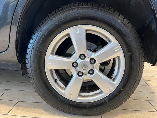 TOYOTA RAV 4 RAV4 2.0 aut. Luxury