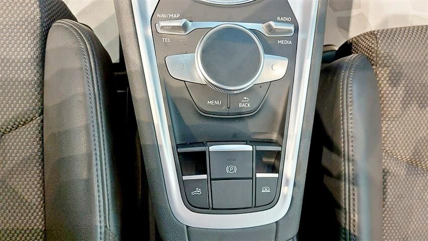 Audi TT Roadster 2.0 TFSI quattro S tronic