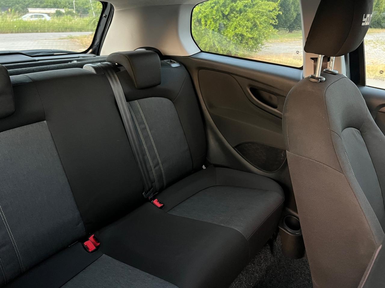 Fiat Punto 1.3 MJT II 75 CV 3 porte Lounge