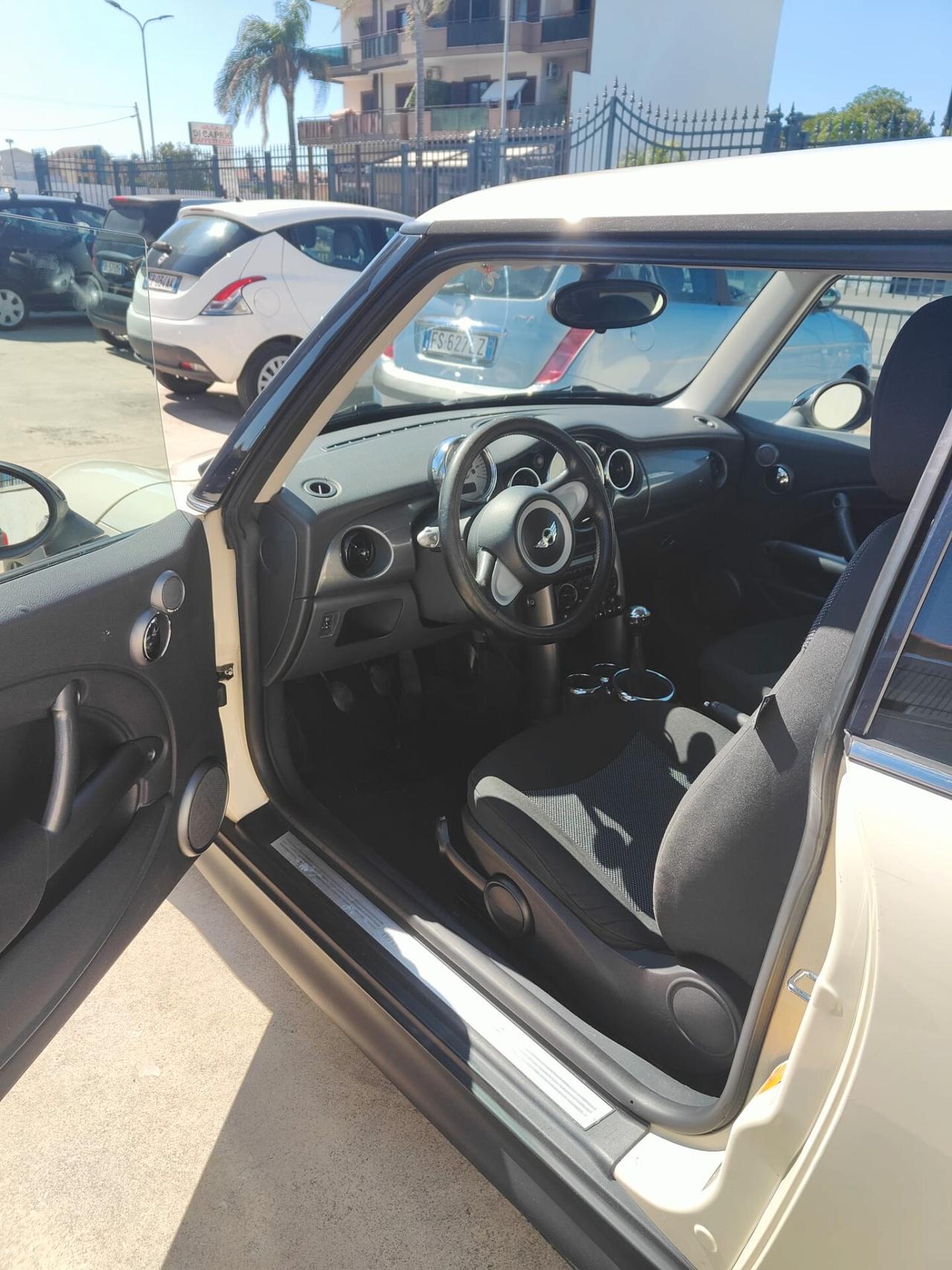 MINI ONE D - PRoVENIENZA TOSCANA