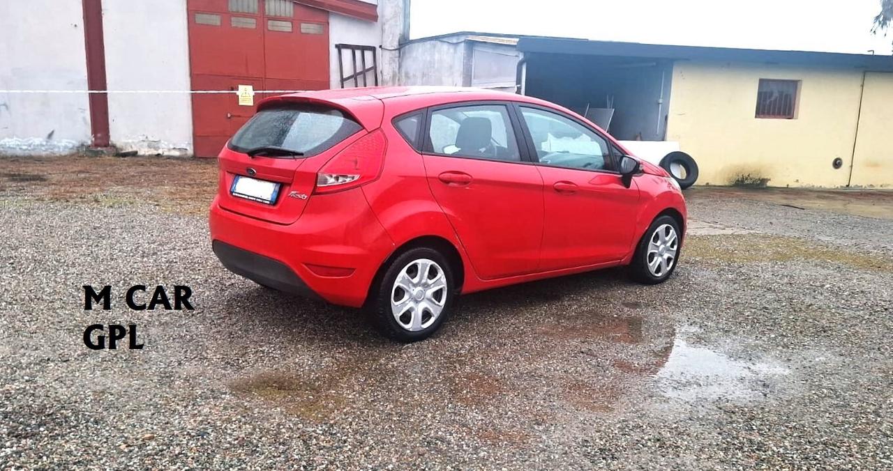 Ford Fiesta 1.4 5 porte Bz.- GPL Titanium