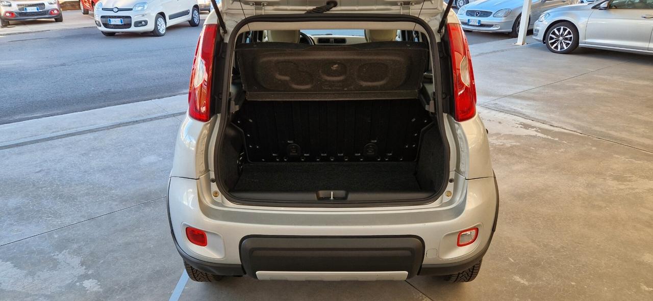 Fiat Panda 4X4 1.3 Mjt 75cv S&S LOUNGE