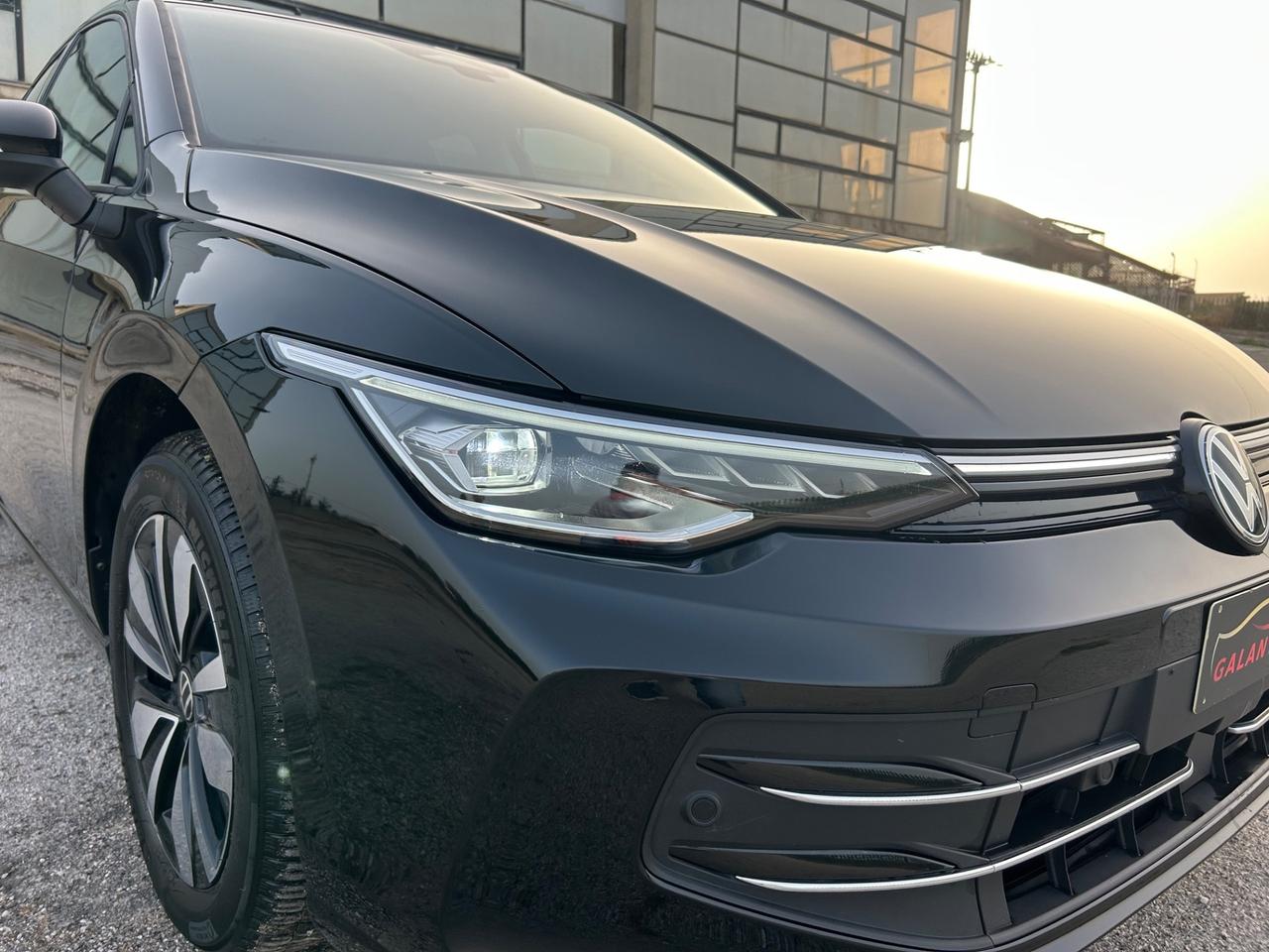 Volkswagen Golf 1.5 TSI eHybrid DSG Style