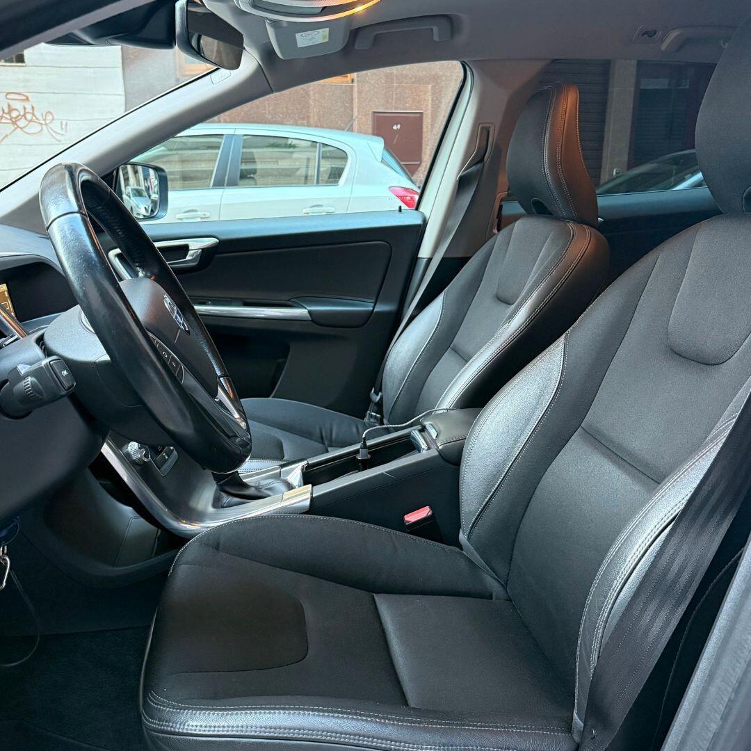 Volvo XC60 D3 Geartronic Momentum