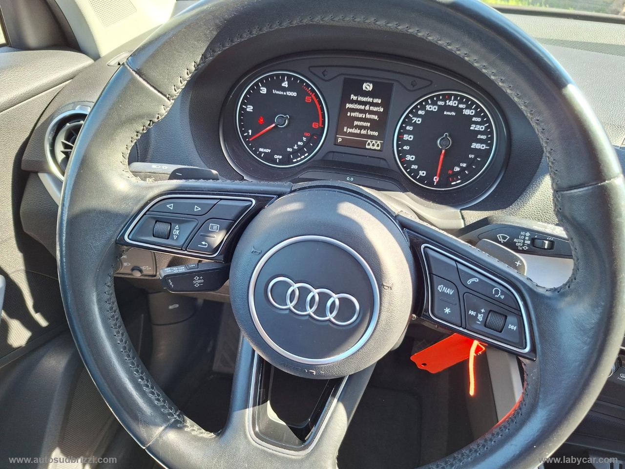AUDI Q2 30 TDI S tronic Identity Black