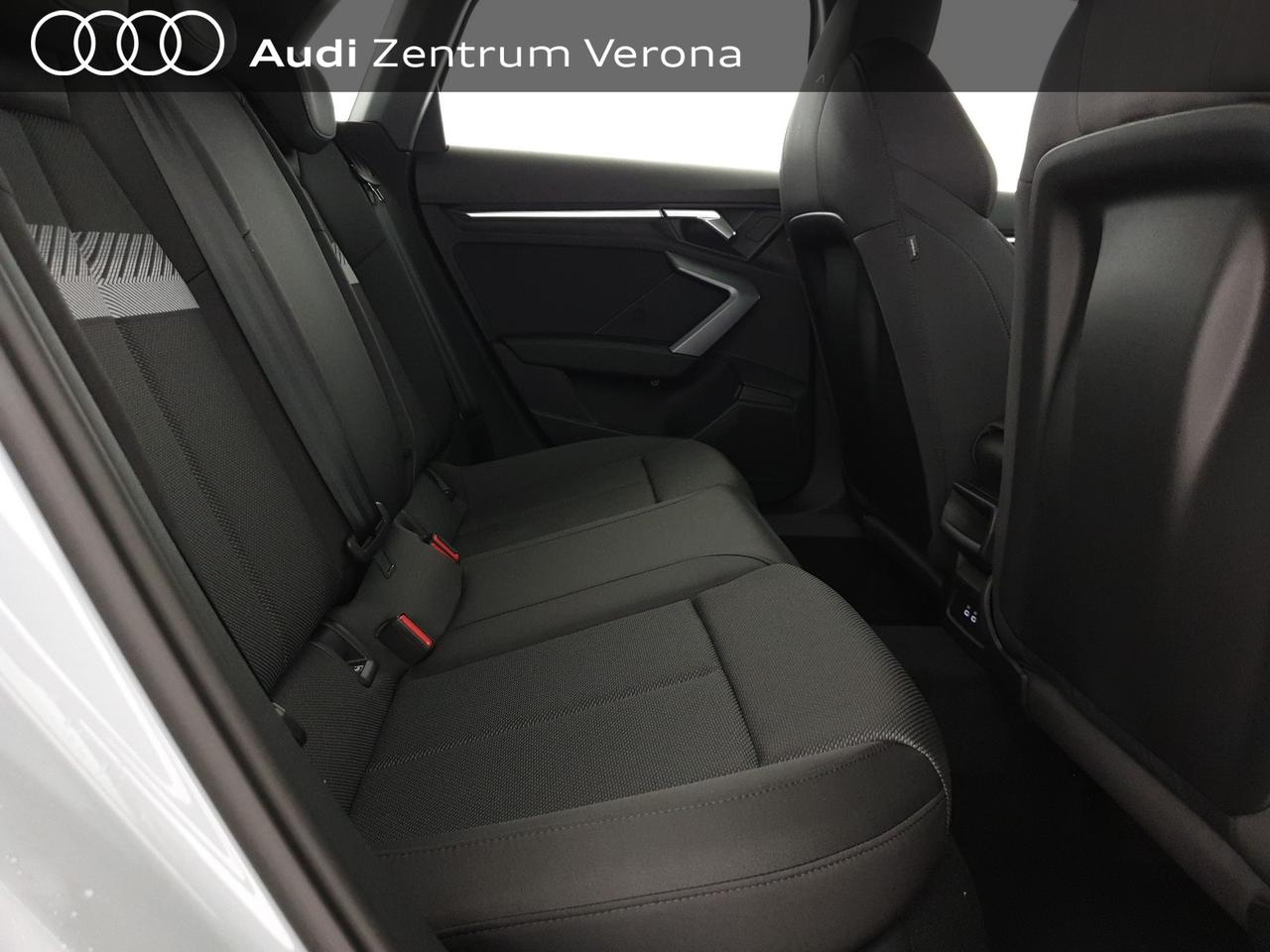 Sportback 40TFSIe 204CV S tronic Business Advanced