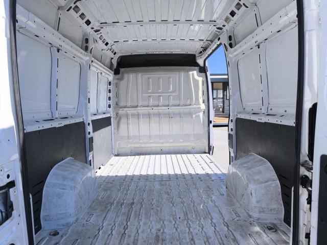 PEUGEOT Boxer 333 2.2 BlueHDi 140 S&S PC-TM Furgone