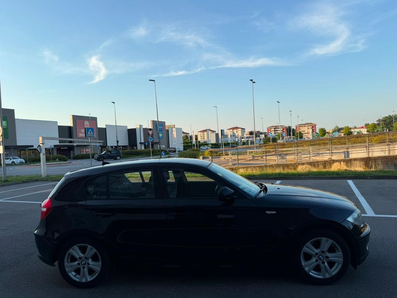 Bmw 118 118i cat 5 porte Futura