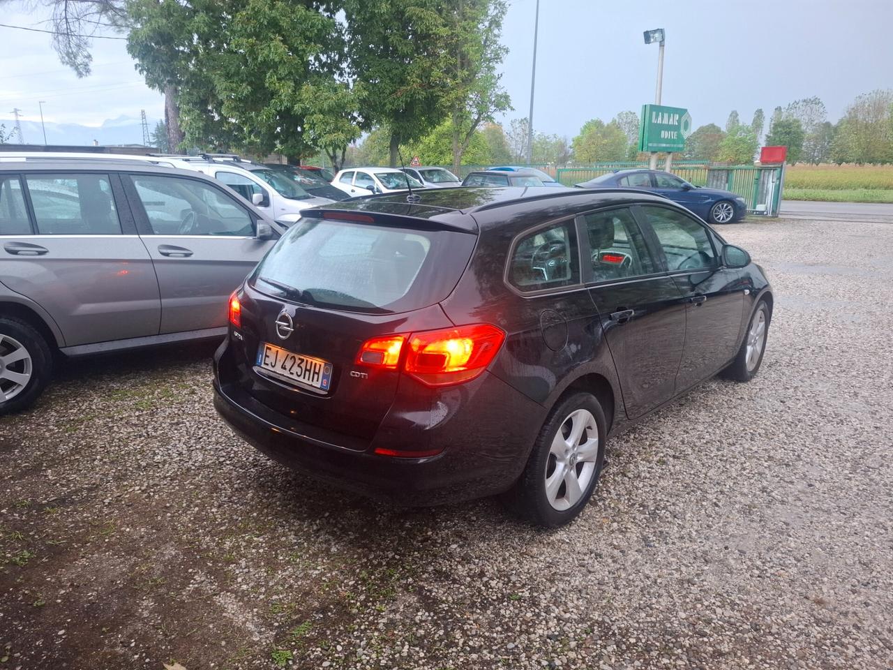 Opel Astra 1.7 CDTI 110CV Sports Tourer Cosmo