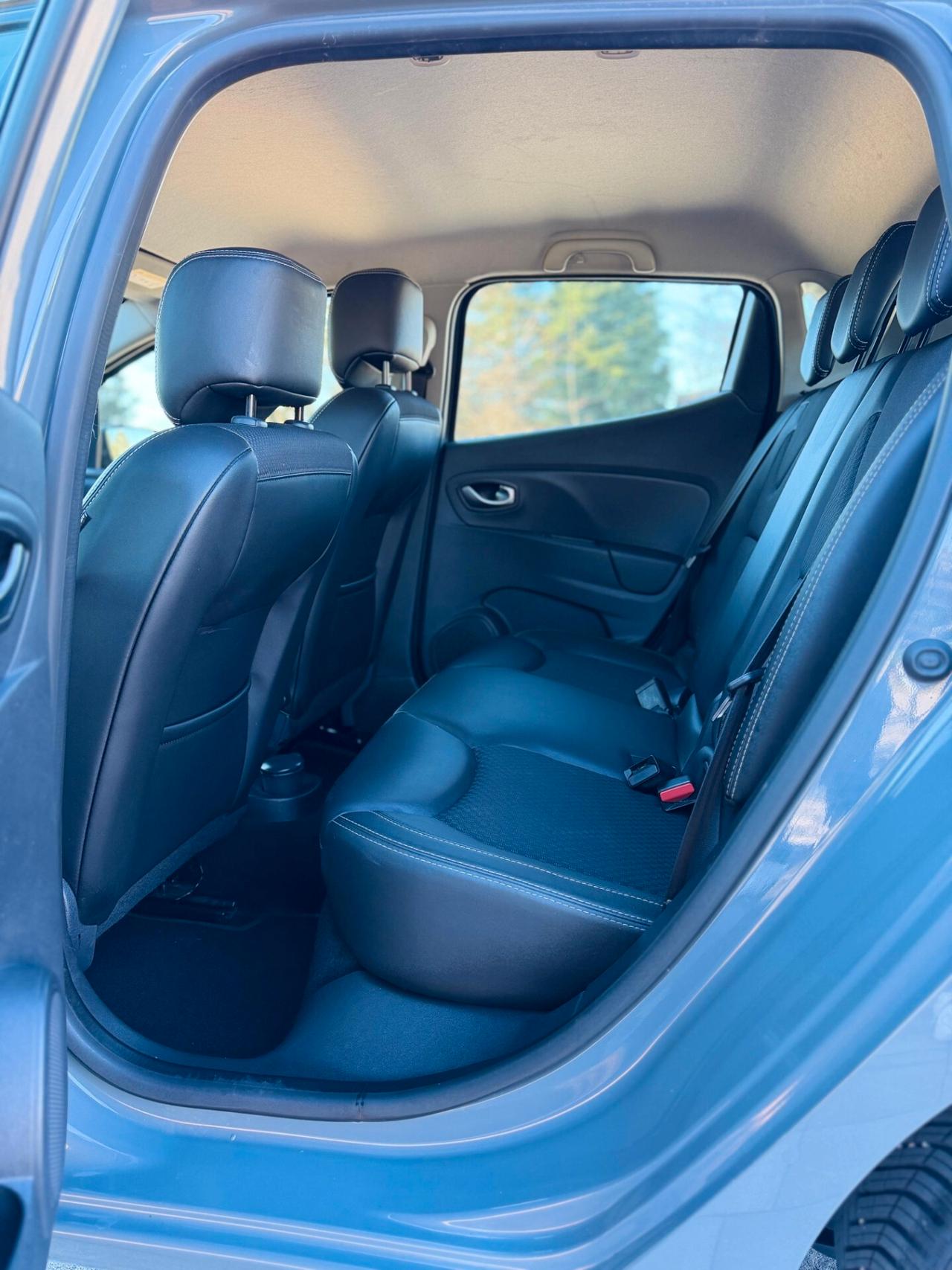 Renault Clio 1.5 dCi 5 porte Moschino Intens neopatentati