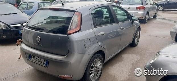 FIAT Grande 1.3 frezione e cattena mottore nuove