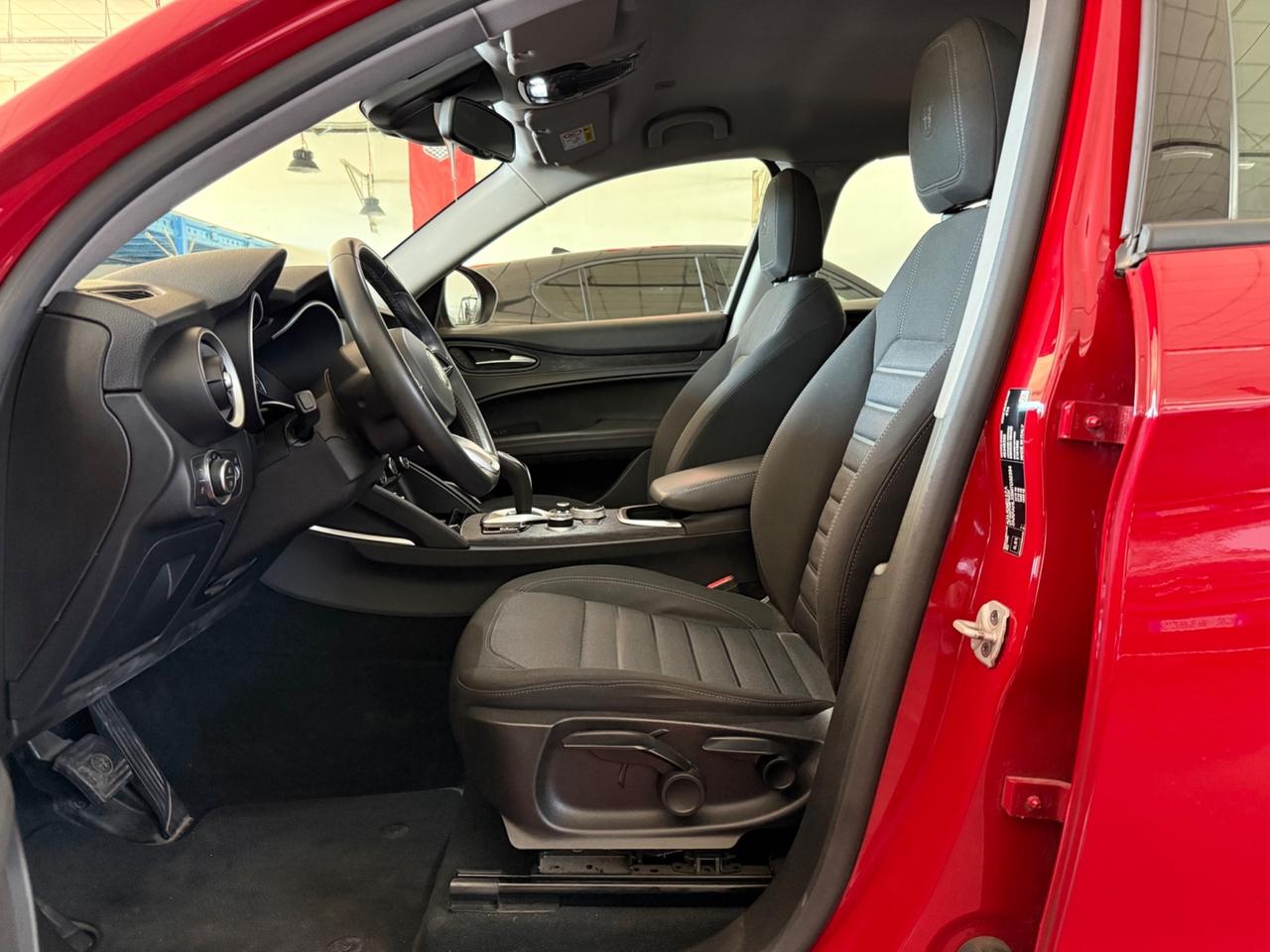 Alfa Romeo Stelvio 2.2 Turbodiesel 190 CV AT8 Q4 Business