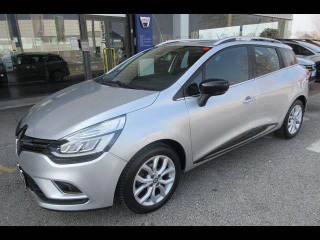 Renault Clio Sporter 1.5 dci Moschino Zen 90cv