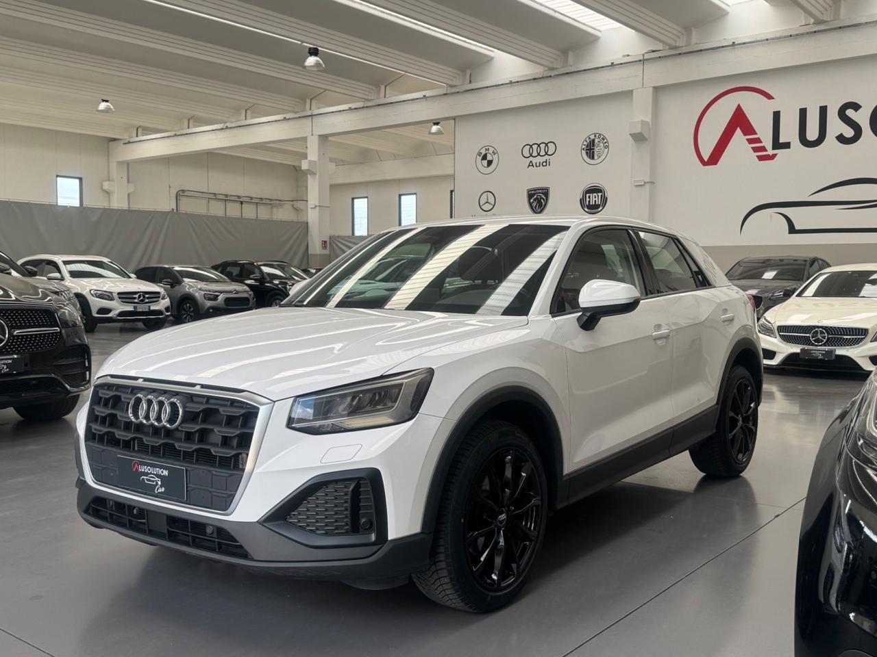 Audi Q2 30 TDI Business