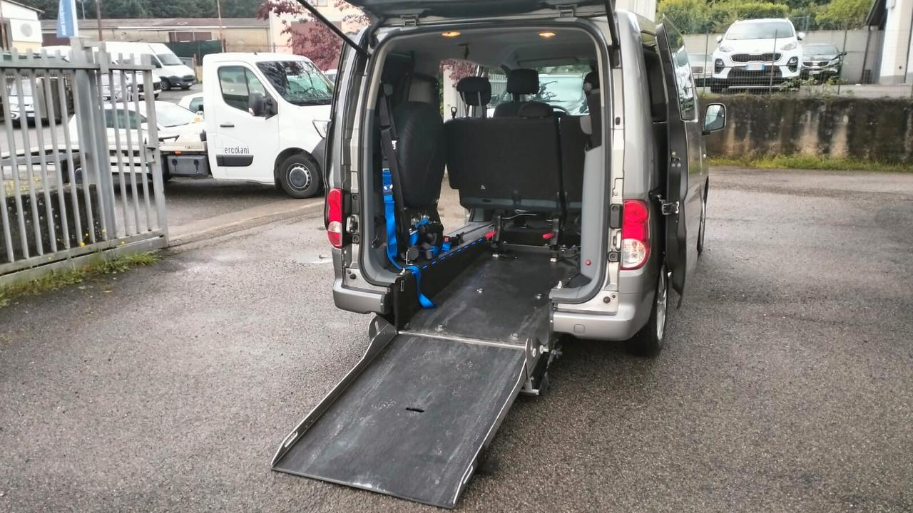 Nissan NV200 EVALIA 1.5 DCI TRASPORTO DISABILI CON PEDANA 7 POSTI
