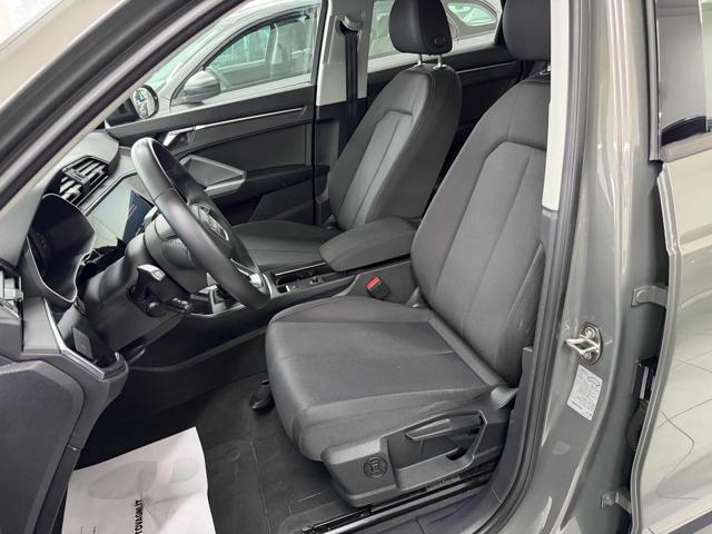 AUDI Q3 35 TDI S tronic Business NAVI