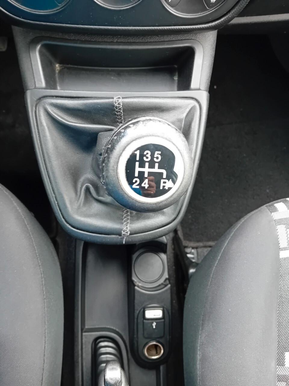 Fiat Qubo 1.4 8V 77 CV Active Natural Power