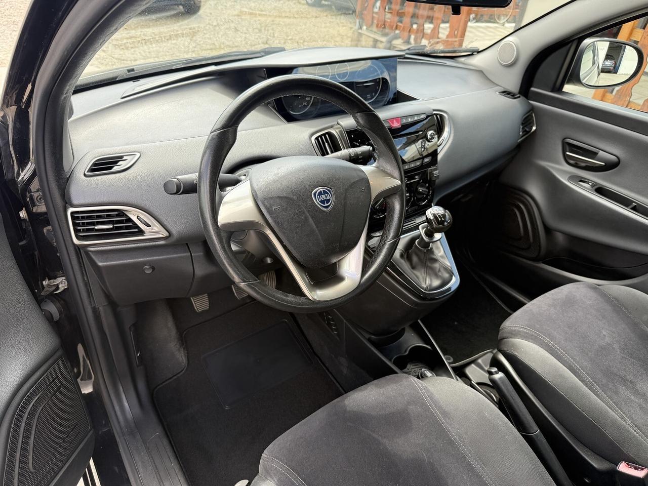 Lancia Ypsilon 1.2 69 CV 5 porte GPL Ecochic