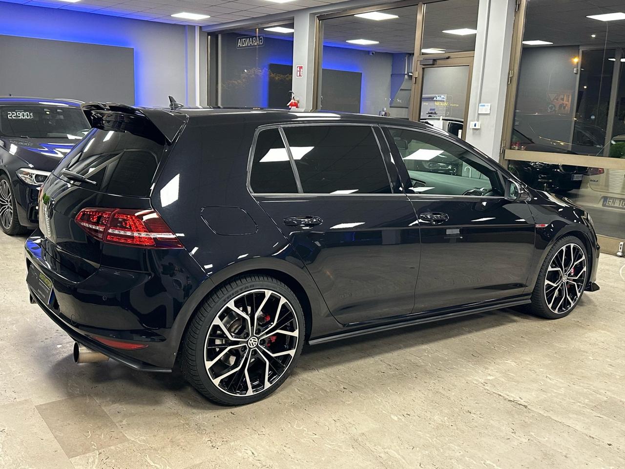 Volkswagen Golf GTI Golf GTI Performance 2.0 TSI 5p. BlueMotion Technology