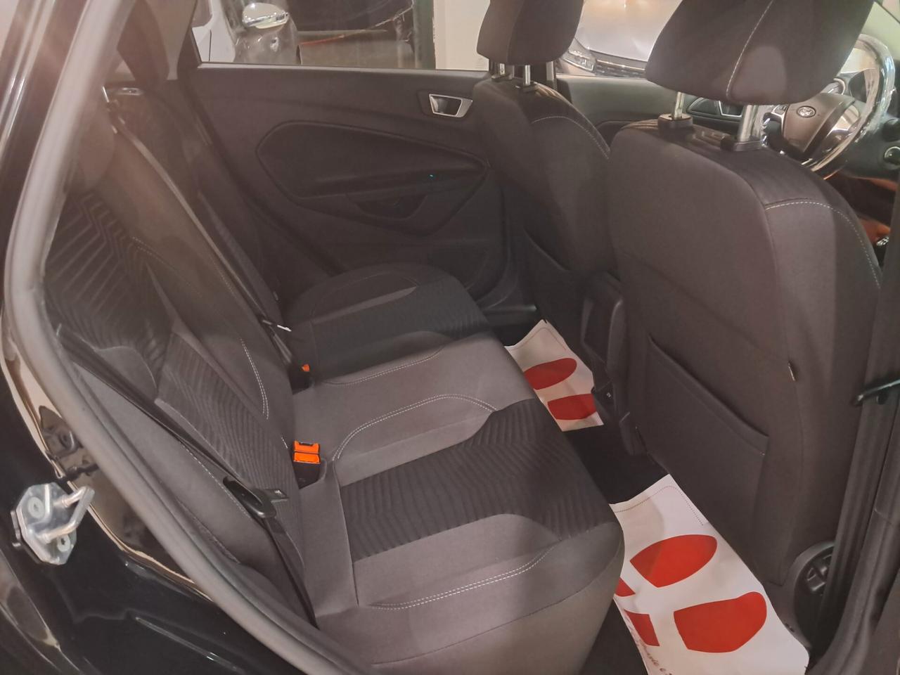 Ford Fiesta 1.4 5p. Bz.- GPL Titanium