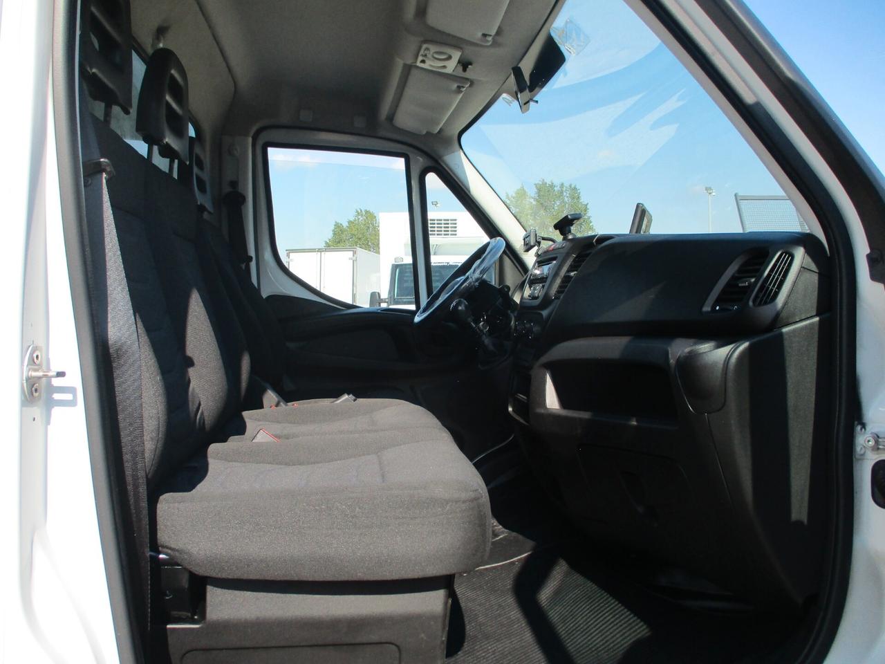 Iveco Daily 35C15 3000 150CV E6 FRIGO ATP FRCX 09/2028 7PEDANE